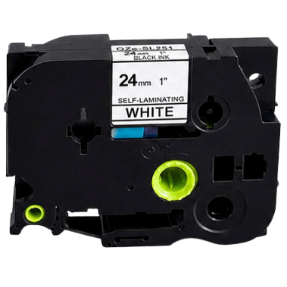 Brother TzeSL251 selvlaminerende tape med svart tekst på hvit – 24 mm x 8 m – uoriginal